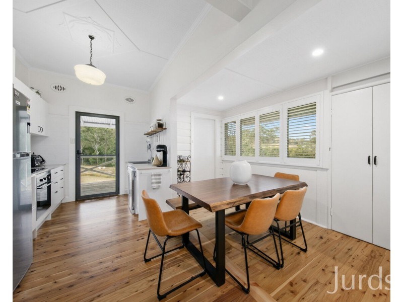 42 Lewis Road, Millfield NSW 2325