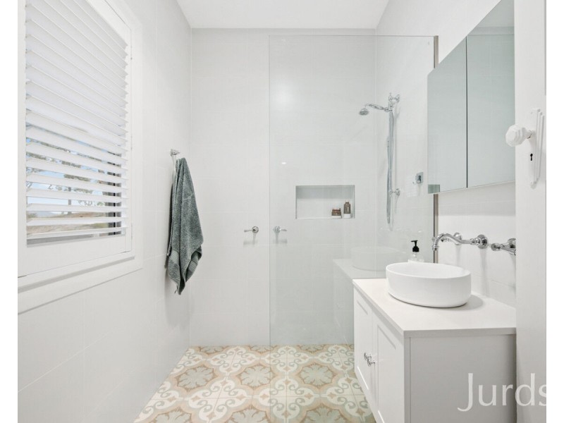 42 Lewis Road, Millfield NSW 2325