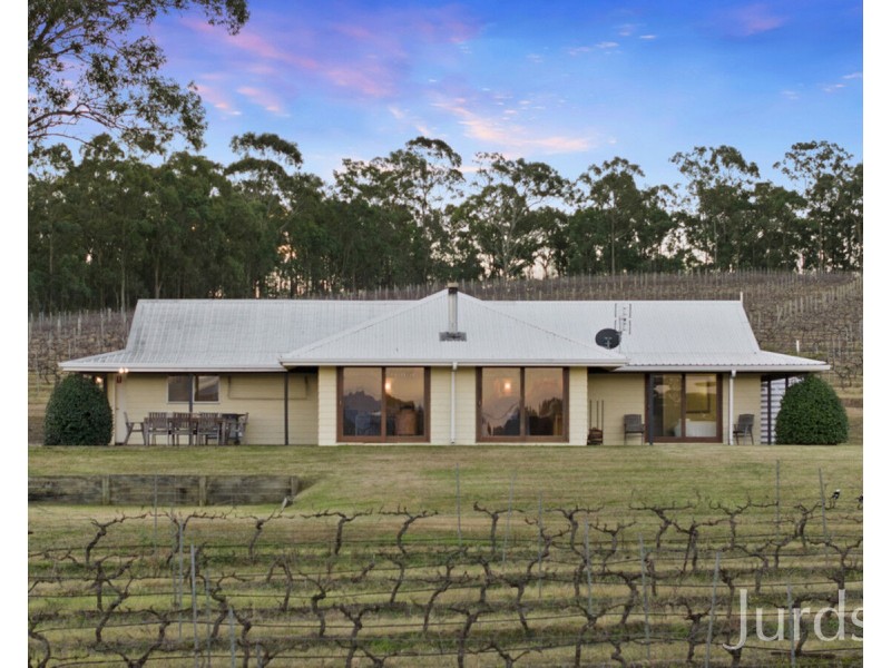 496 Talga Road, Lovedale NSW 2325