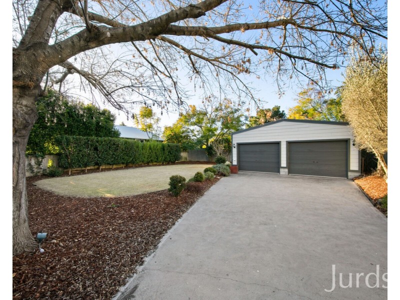 12 Matthew Street, Cessnock NSW 2325