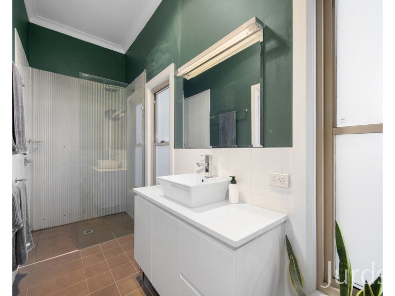 12 Matthew Street, Cessnock NSW 2325