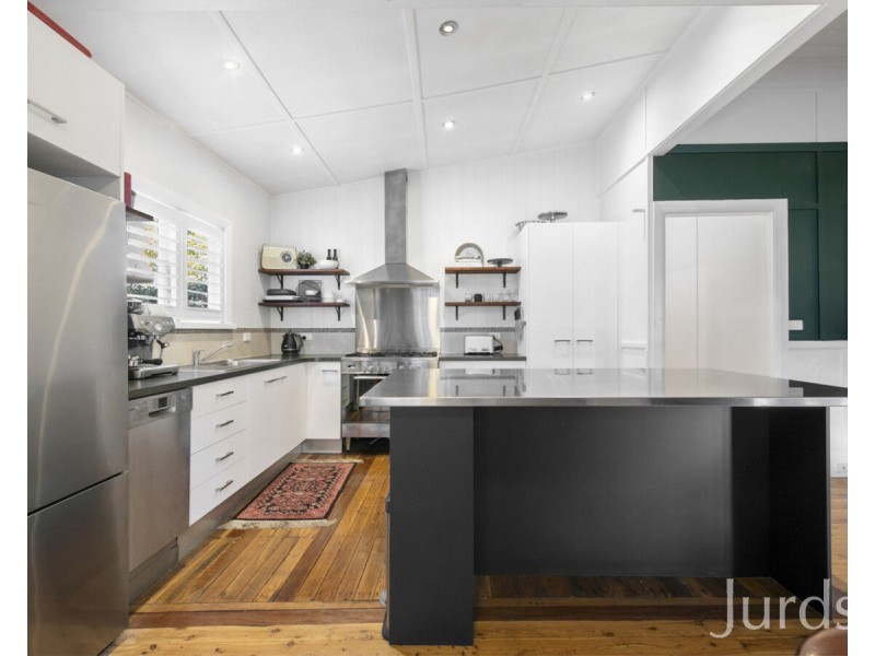 12 Matthew Street, Cessnock NSW 2325