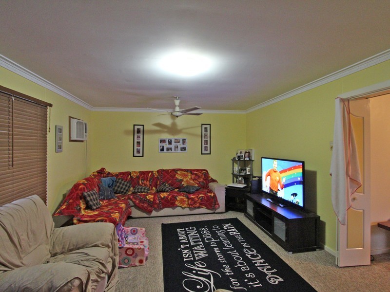 31 Howe Street, Broke NSW 2330