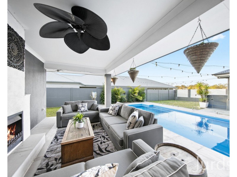 16 Harkin Road (Huntlee), North Rothbury NSW 2335