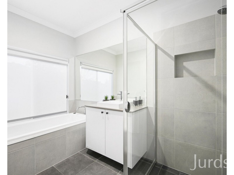 16 Harkin Road (Huntlee), North Rothbury NSW 2335