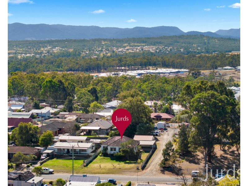 11 Rothbury Street, North Rothbury NSW 2335