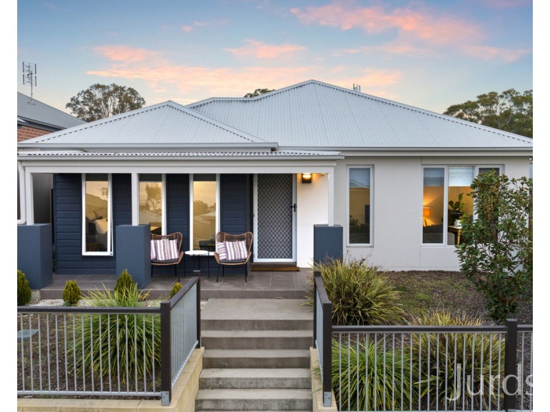 4 Slattery Road (Huntlee), North Rothbury NSW 2335