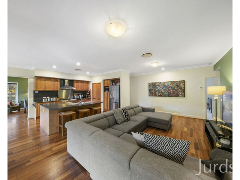 755 Sandy Creek Road, Quorrobolong NSW 2325