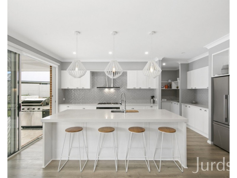 7 Emerton Road (Huntlee), North Rothbury NSW 2335