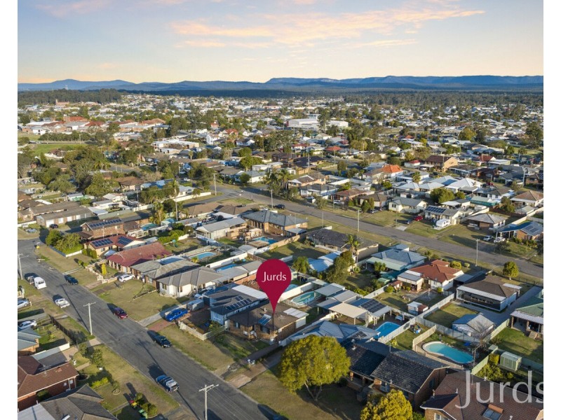 33 Mackellar Street, Cessnock NSW 2325
