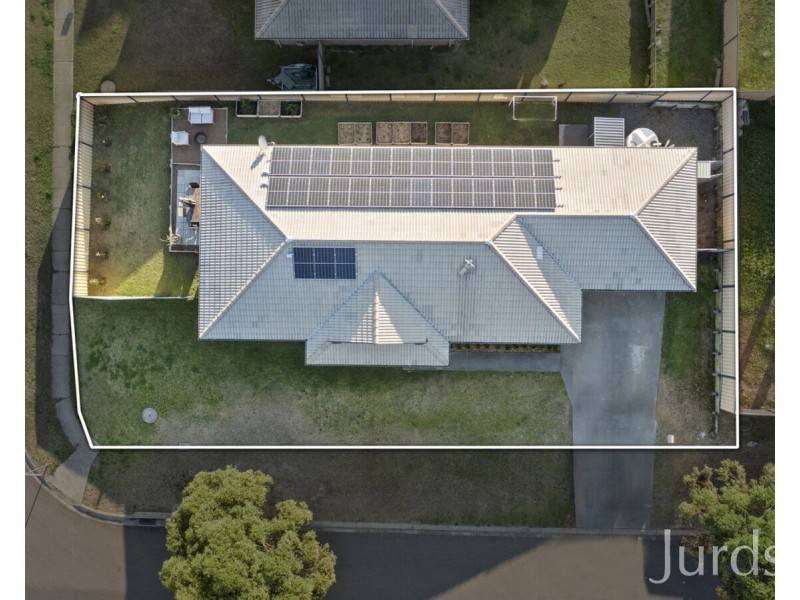 13 Brunello Street, Cessnock NSW 2325
