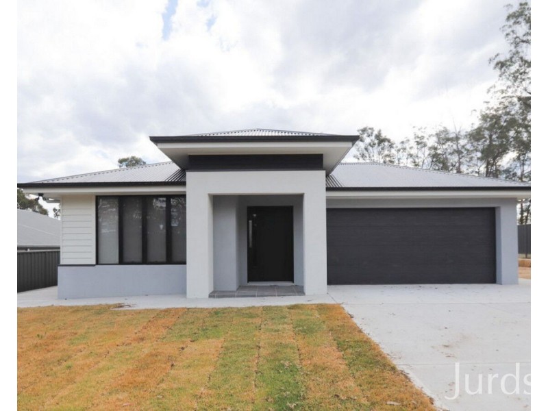 15 Church Street, Ellalong NSW 2325