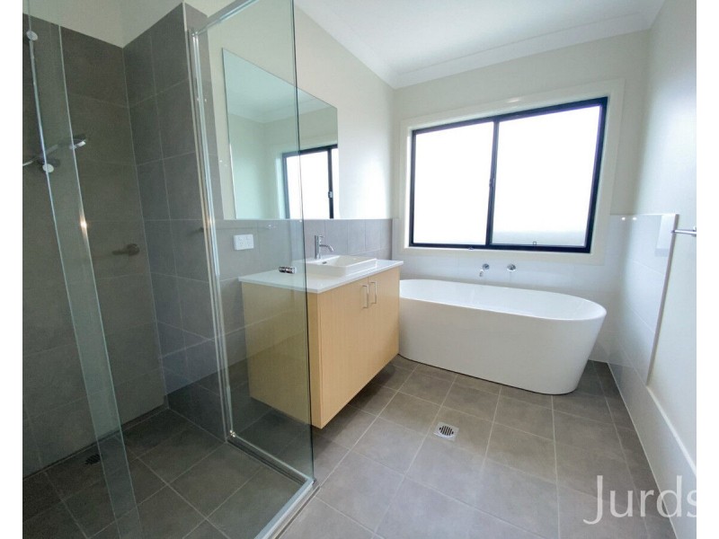 15 Church Street, Ellalong NSW 2325