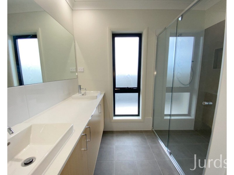 15 Church Street, Ellalong NSW 2325