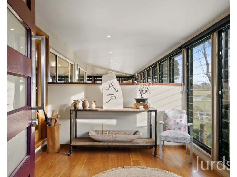 319 Wilderness Road, Lovedale NSW 2325
