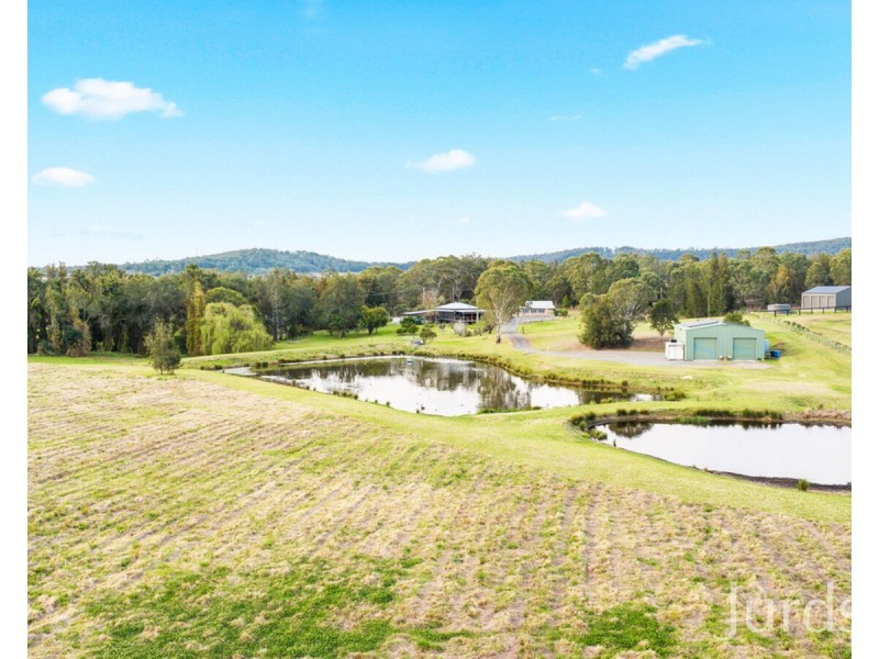 319 Wilderness Road, Lovedale NSW 2325
