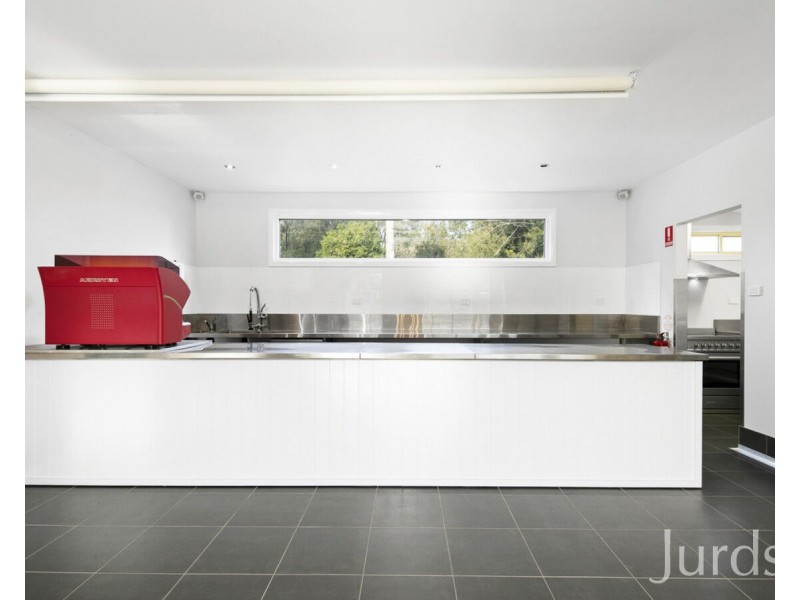 319 Wilderness Road, Lovedale NSW 2325