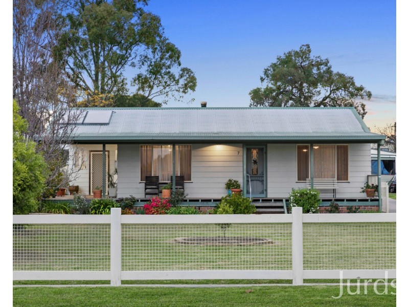 7 Tennant Street, Bellbird NSW 2325