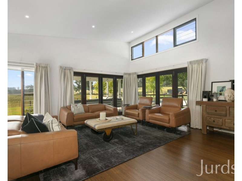 282 Quorrobolong Road, Quorrobolong NSW 2325