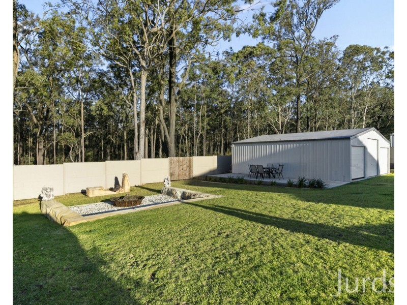 16 Moran Parkway, North Rothbury NSW 2335