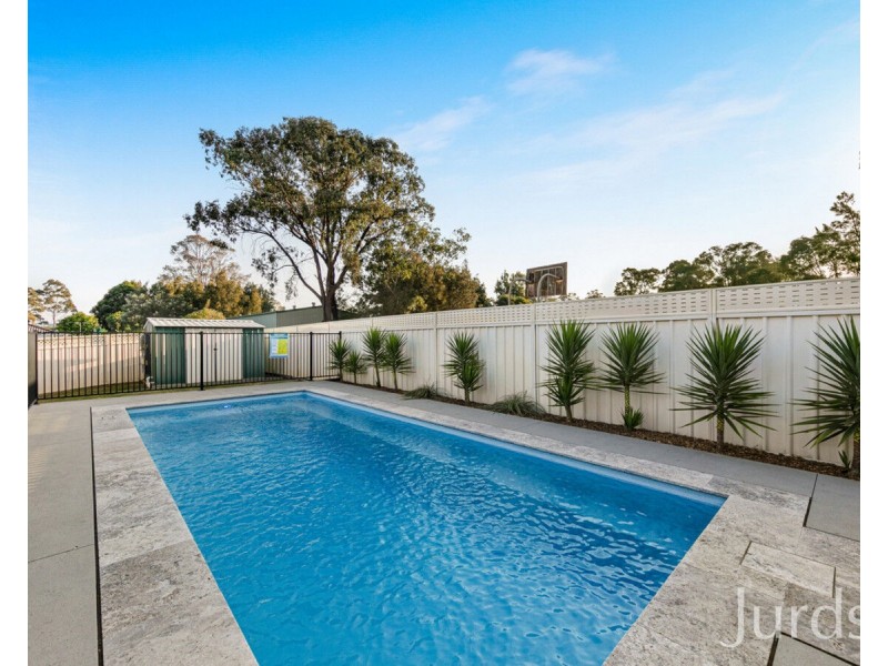 9 Links Avenue, Cessnock NSW 2325