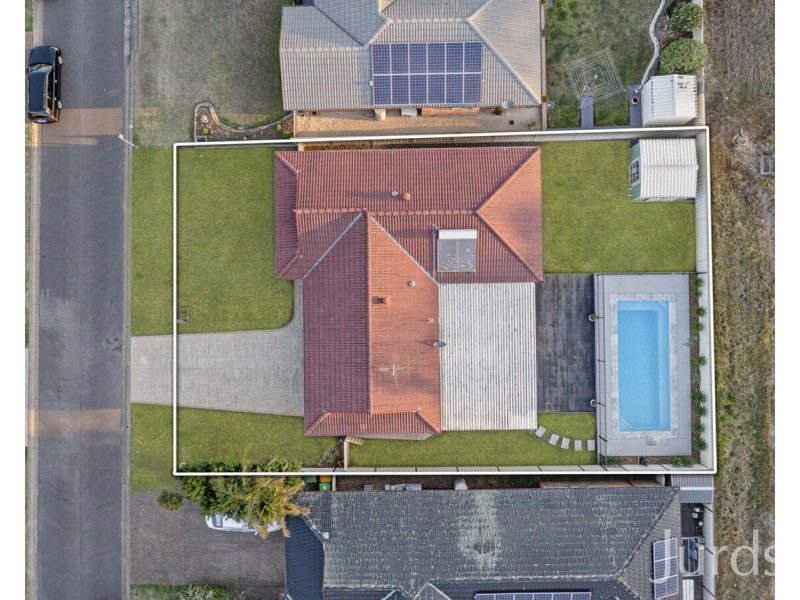 9 Links Avenue, Cessnock NSW 2325