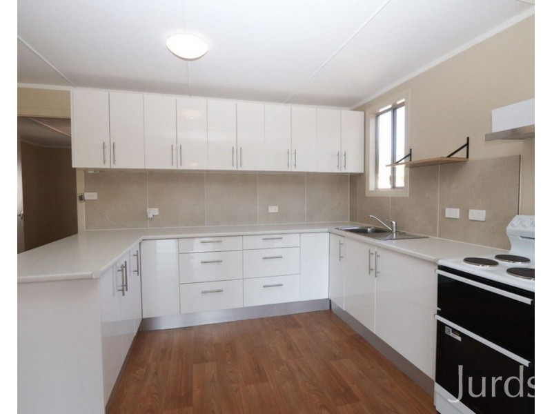 83a Londons Road, Lovedale NSW 2325