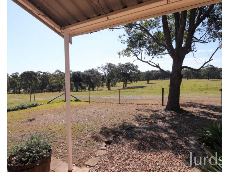83a Londons Road, Lovedale NSW 2325