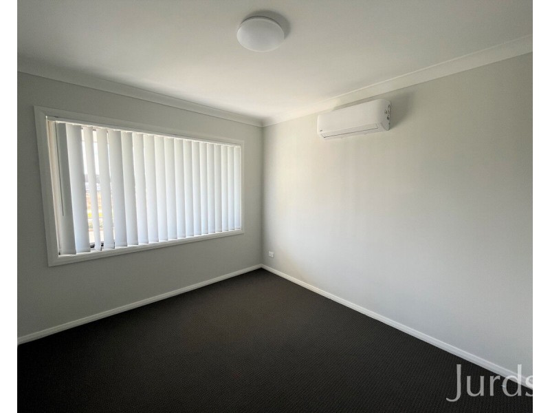 142 Triton Boulevard, North Rothbury NSW 2335