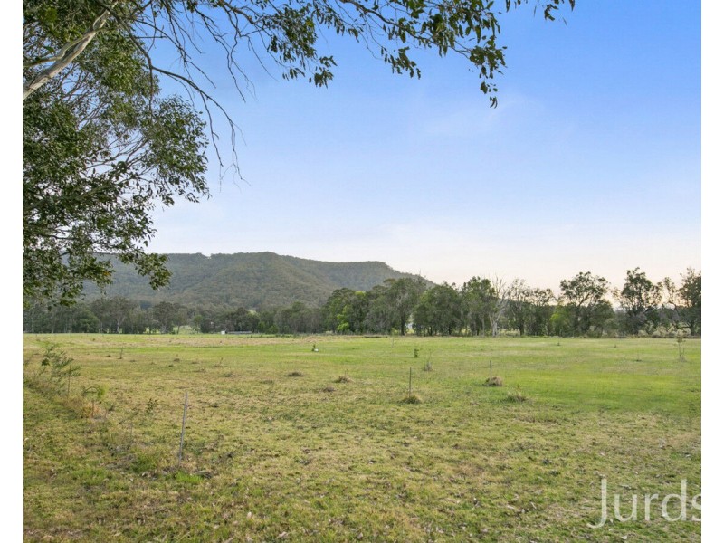 244 Whitings Lane, Quorrobolong NSW 2325