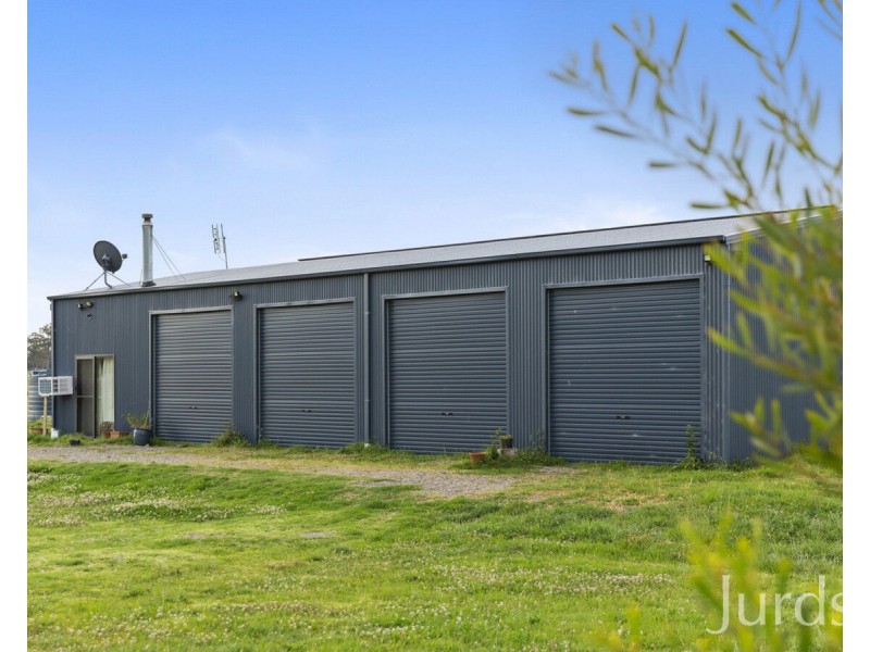 244 Whitings Lane, Quorrobolong NSW 2325