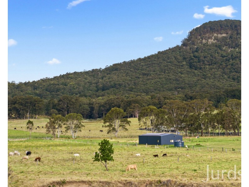 244 Whitings Lane, Quorrobolong NSW 2325