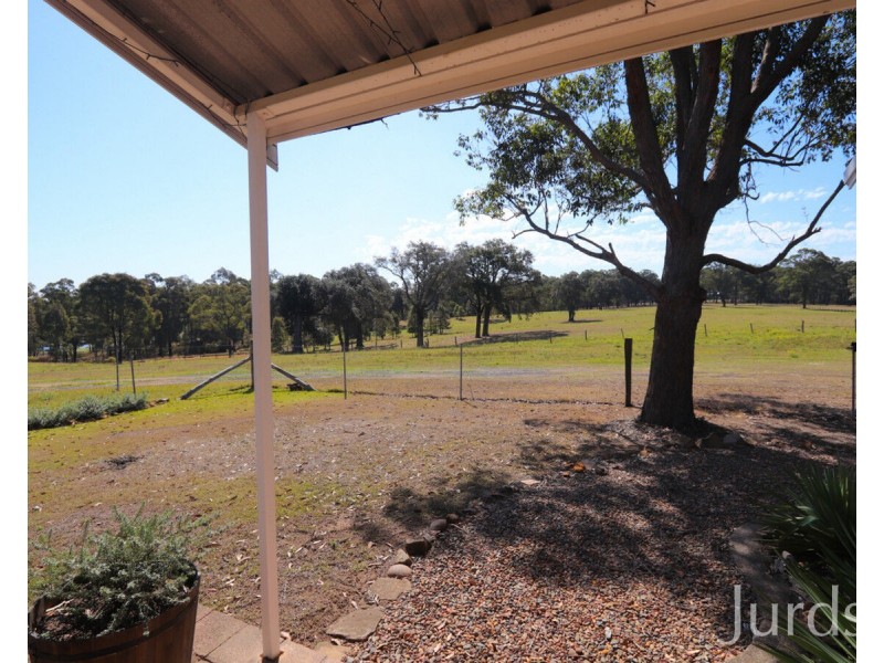 83a Londons Road, Lovedale NSW 2325