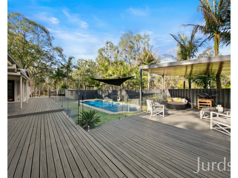 2 Hanwood Road, North Rothbury NSW 2335