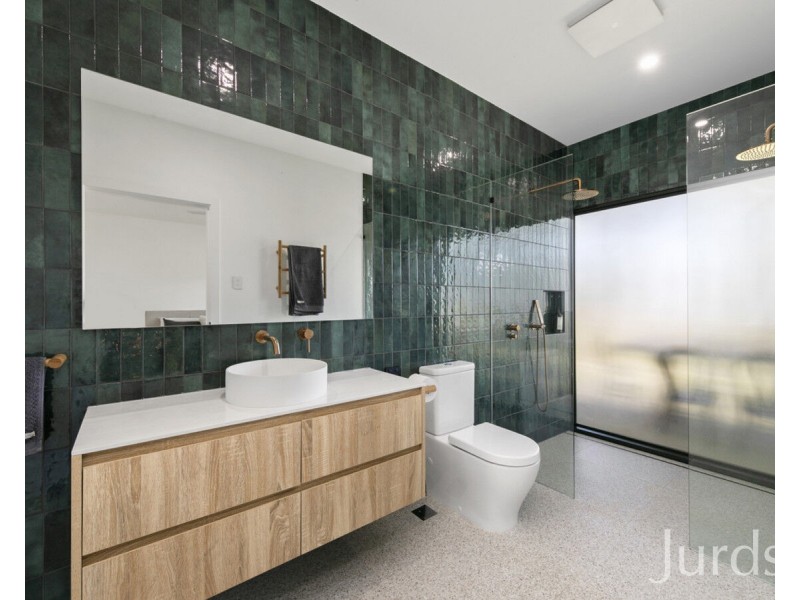 29 The Ballabourneen, Lovedale NSW 2325