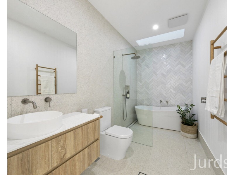 29 The Ballabourneen, Lovedale NSW 2325
