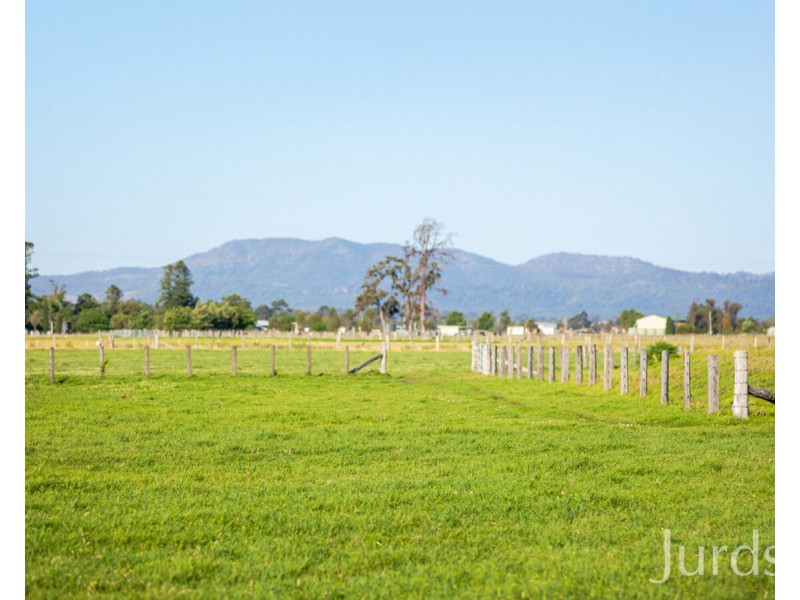 21 Neotsfield Lane, Whittingham NSW 2330