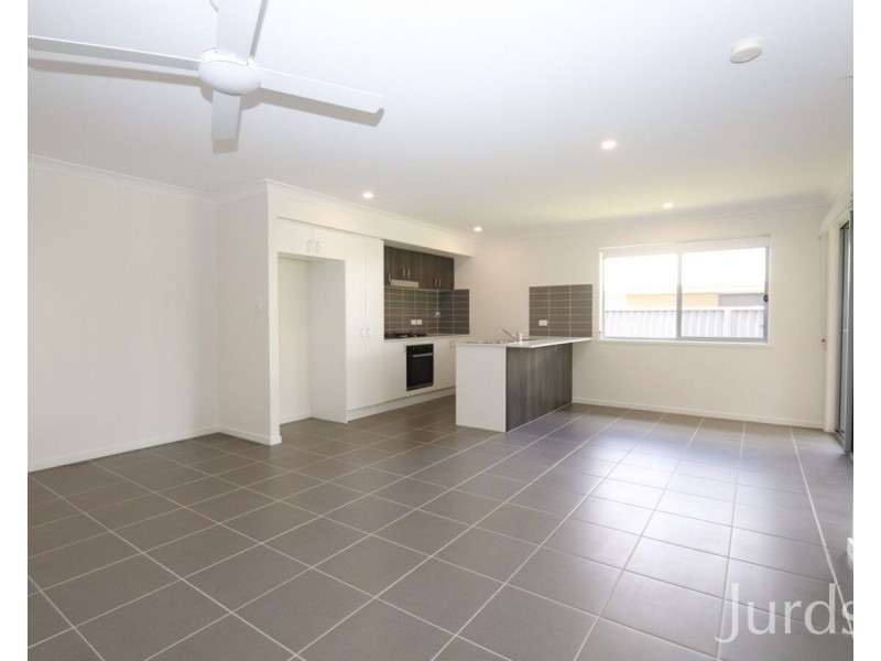 1/21 Wetland View Drive, Cessnock NSW 2325