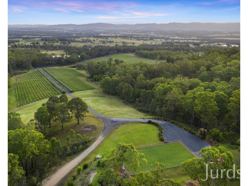 136 Talga Road, Lovedale NSW 2325