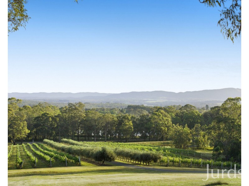 136 Talga Road, Lovedale NSW 2325