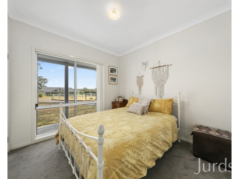 26 Jeffries Street, Kearsley NSW 2325