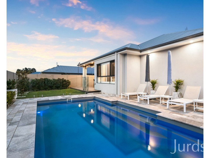 25 Kesterton Rise, North Rothbury NSW 2335