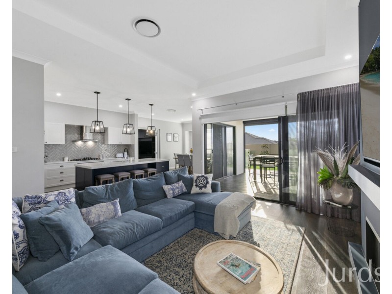 25 Kesterton Rise, North Rothbury NSW 2335