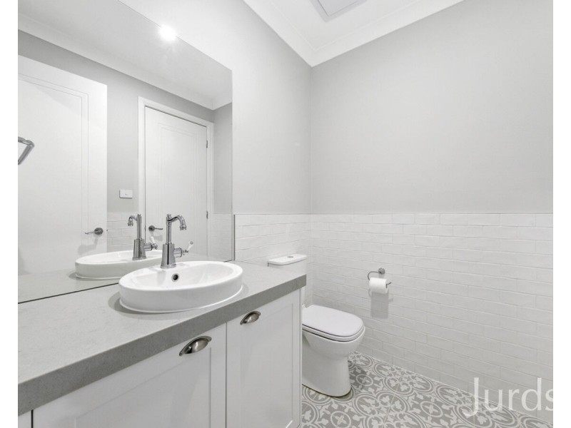 25 Kesterton Rise, North Rothbury NSW 2335