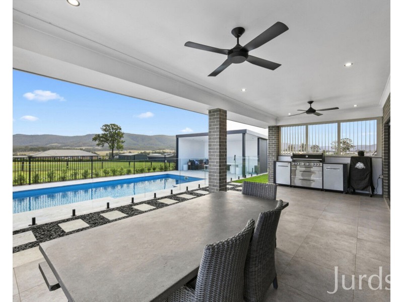 12 Elvin Circuit, Millfield NSW 2325