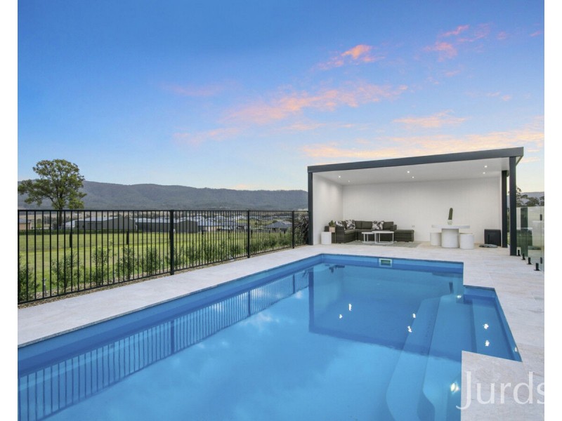 12 Elvin Circuit, Millfield NSW 2325