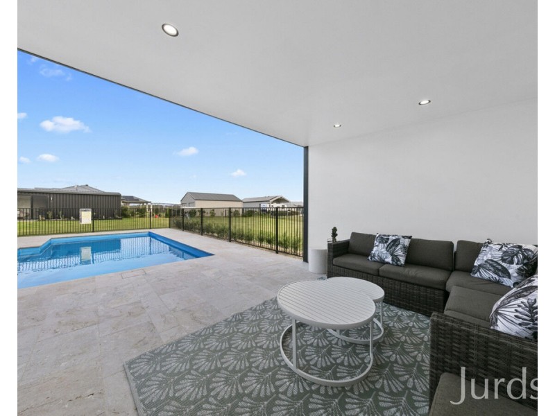 12 Elvin Circuit, Millfield NSW 2325