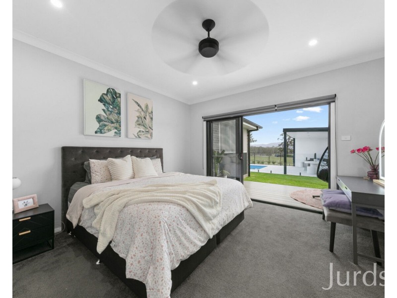 12 Elvin Circuit, Millfield NSW 2325