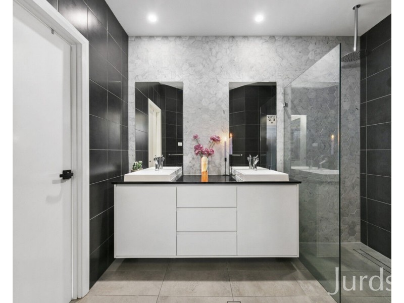 12 Elvin Circuit, Millfield NSW 2325