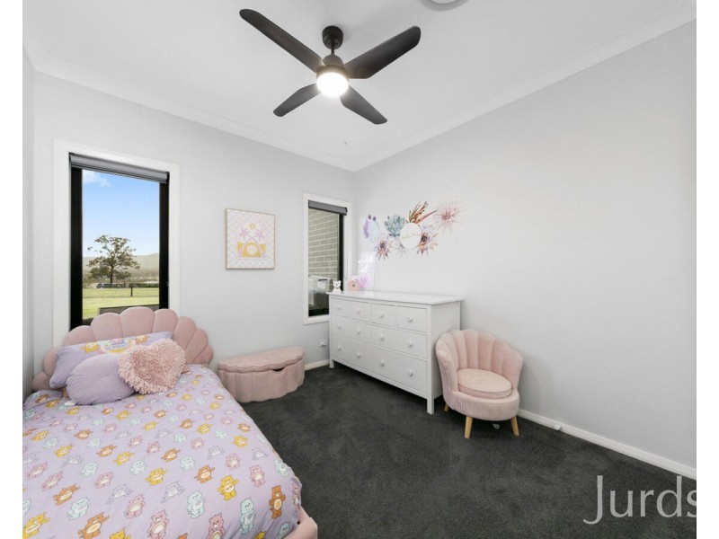 12 Elvin Circuit, Millfield NSW 2325